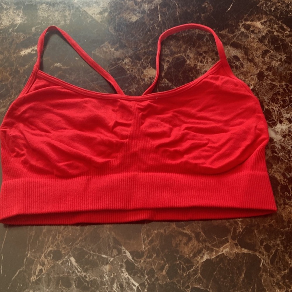 Red crop tank